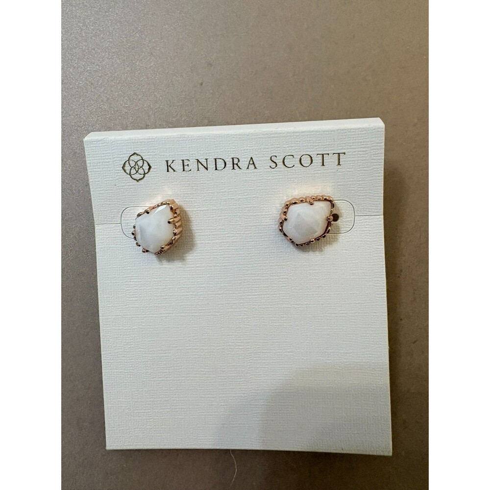 Kendra Scott Tessa Earrings Ivory Mother of Pearl